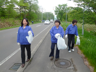 施設ごとのゴミ拾い（ひまわり荘）